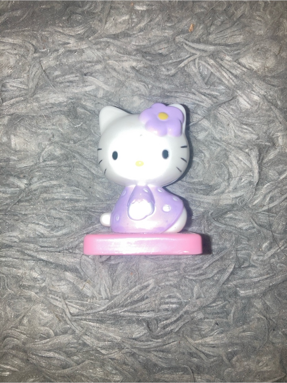 Hello Kitty Lavender Dress Figure with Pink Stand